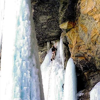 Lucie Hrozová, Mustang M14-